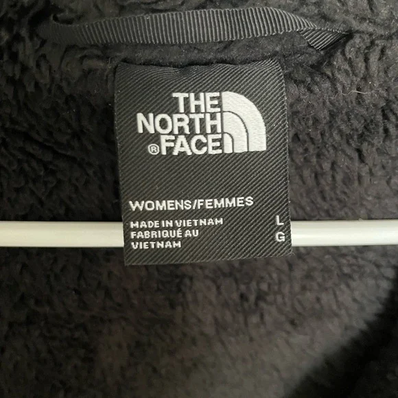 Women’s black north face jacket, size large, mint condition - Picture 3 of 4